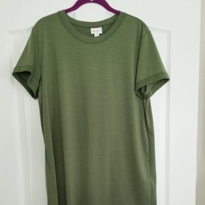 Large LuLaRoe Liv Tee
